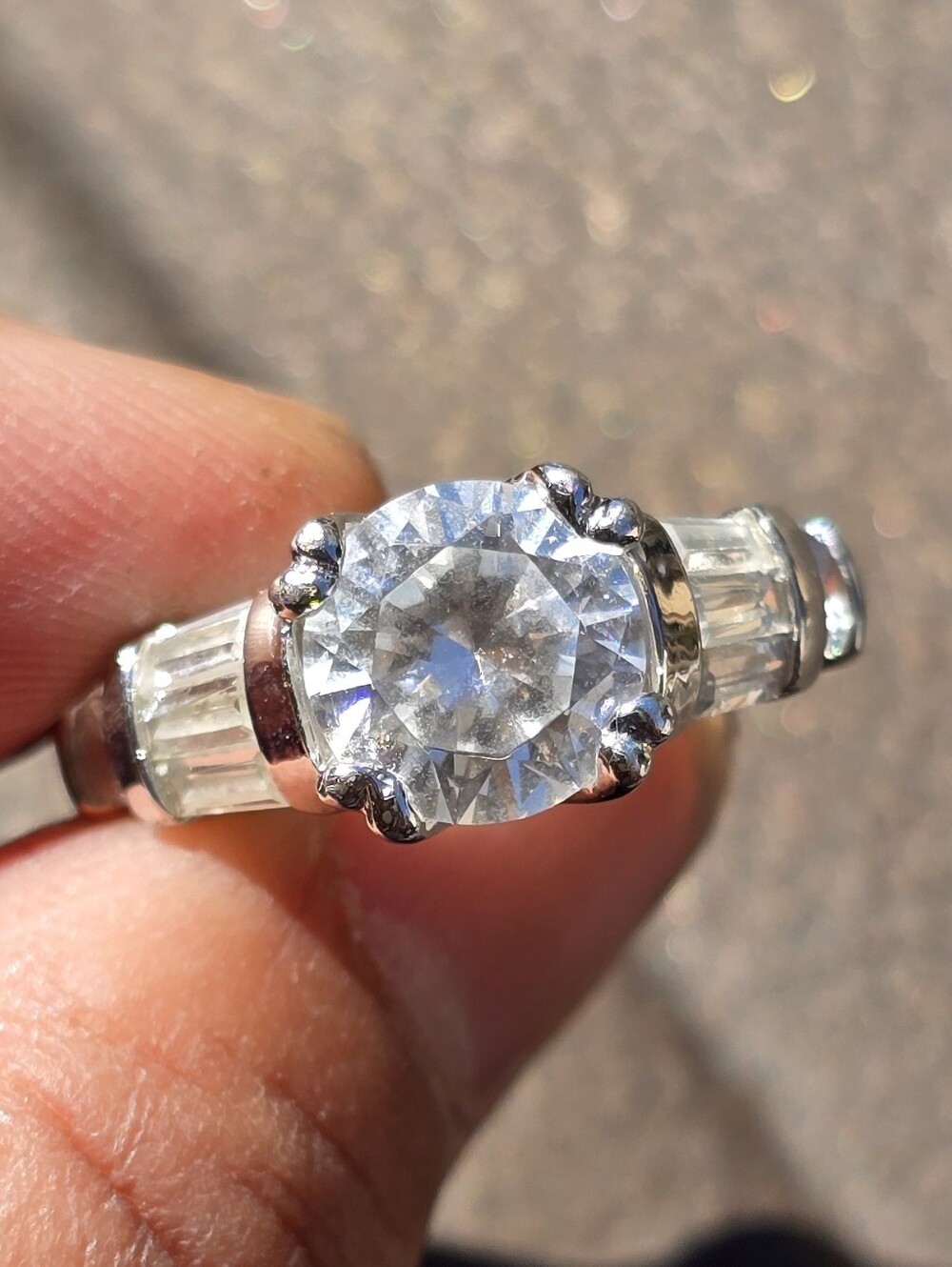 Vintage Harry Winston style 925 sterling silver center round-cut and baugette
